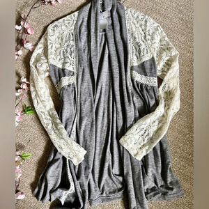 Young Thread NWT Grey Lace Detail Lightweight Cardigan - Size S